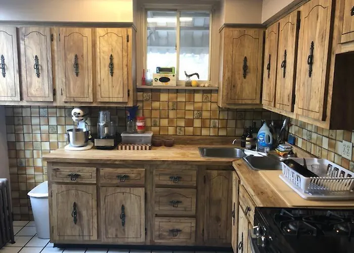Sunny Space With River Views, Close To Downtown Pittsburgh